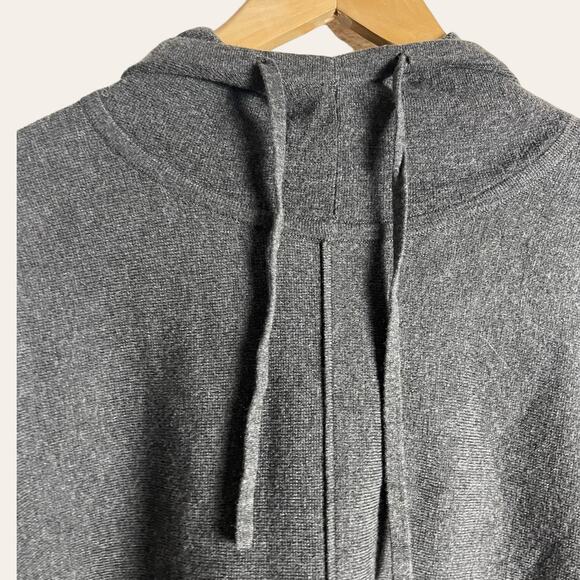 Banana Republic Charcoal Gray Men’s Knit Pullover Hoodie Sweater Size Small - Picture 5 of 9
